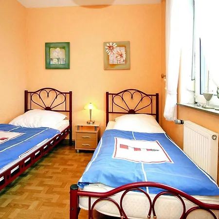 Kloensnack, Holiday home Dornumersiel